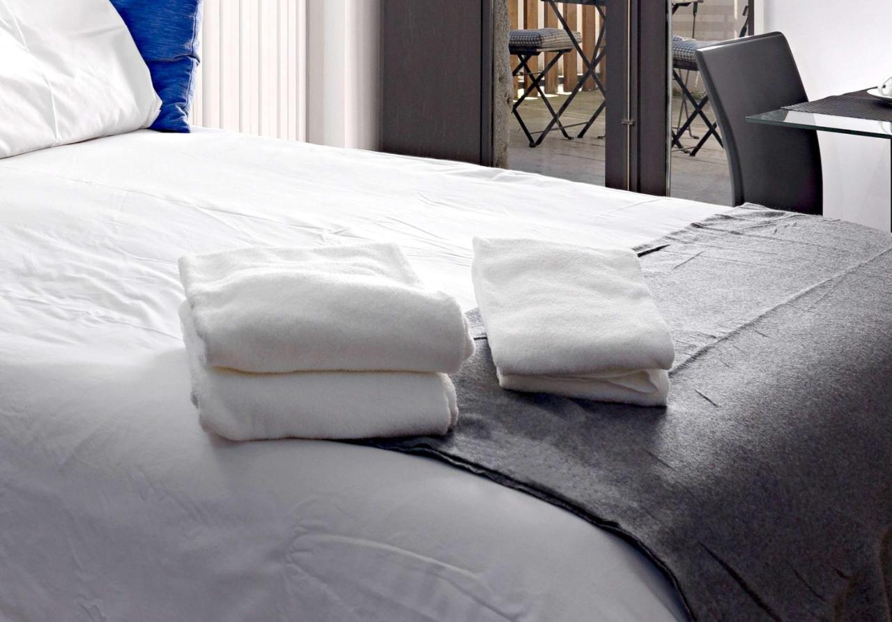 Oldcity Design Apartments Porto Luaran gambar
