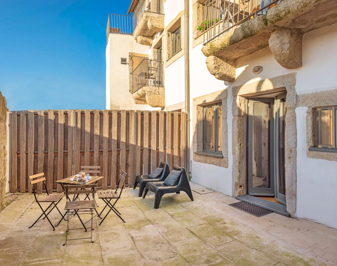 Oldcity Design Apartments Porto Luaran gambar
